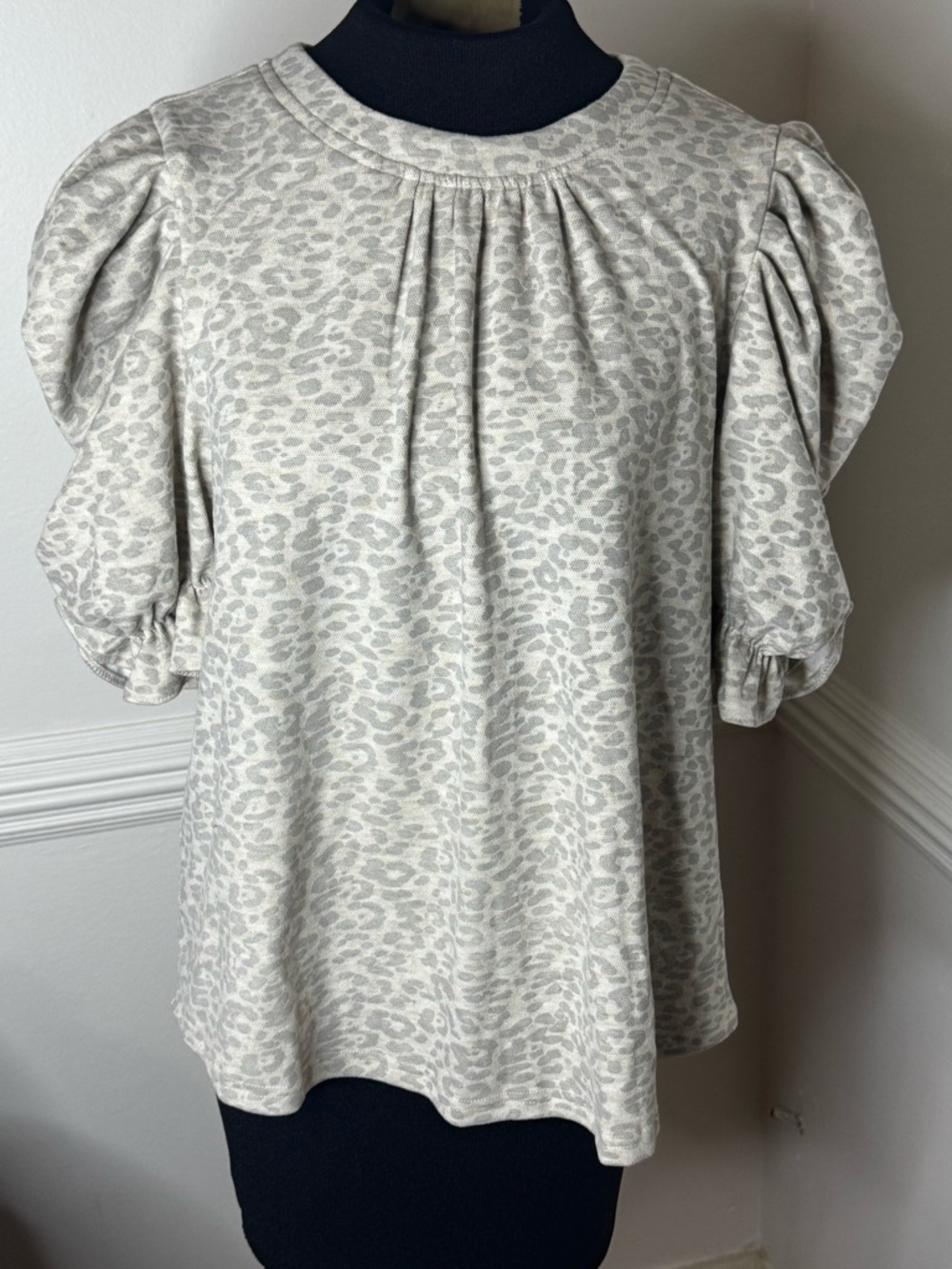 Neutral Leopard-Print Puff Sleeve Blouse